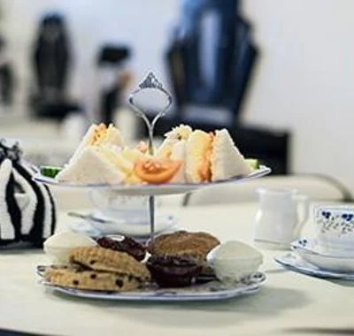Decodence Cafe