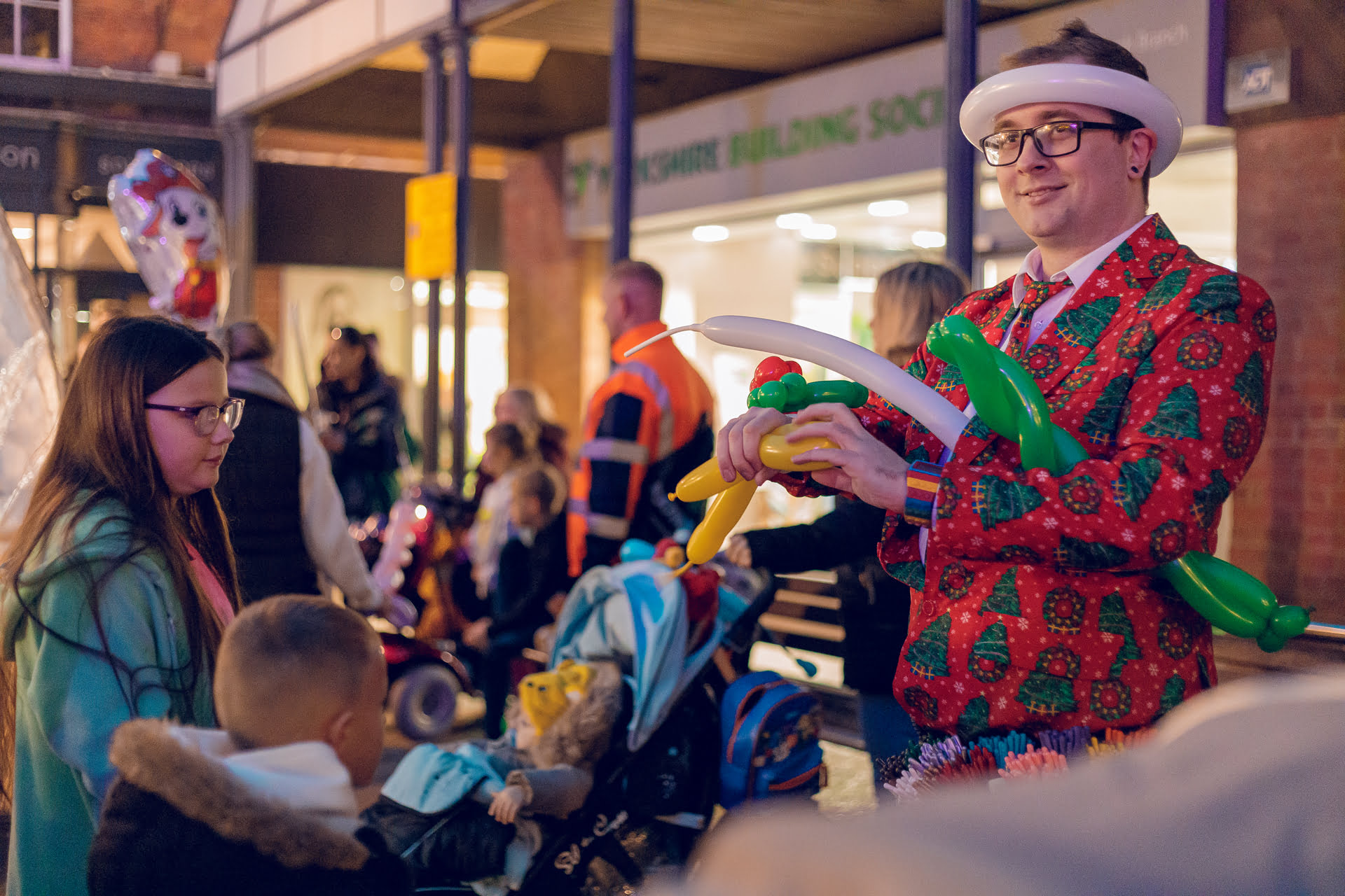 Christmas Lights Festival - Balloon Modeler