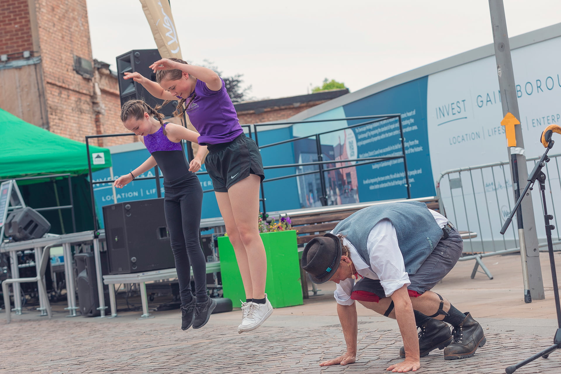 &#039;This Maag’ performing at the Revive Festival